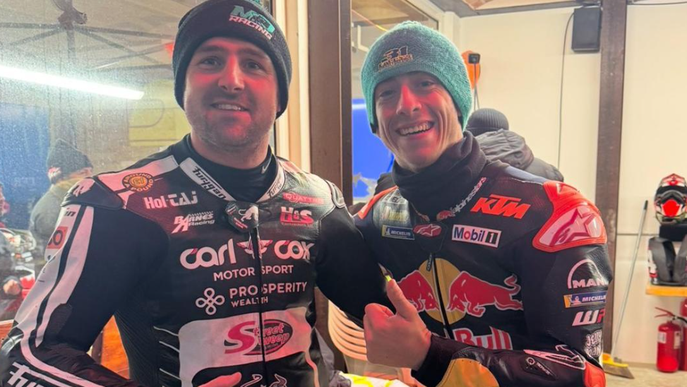 Dunlop, Acosta
